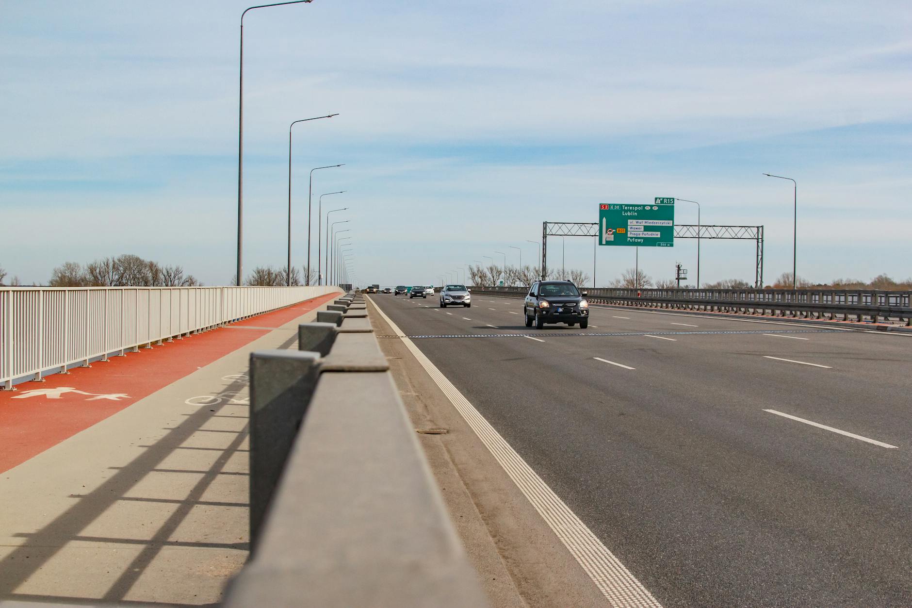 Uroczyste podpisanie umów na dofinansowanie inwestycji drogowych w Radomsku i powiecie radomszczańskim